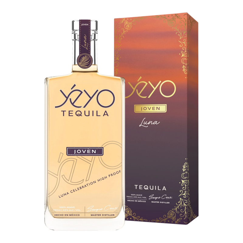 Yeyo Luna Joven Tequila view 1