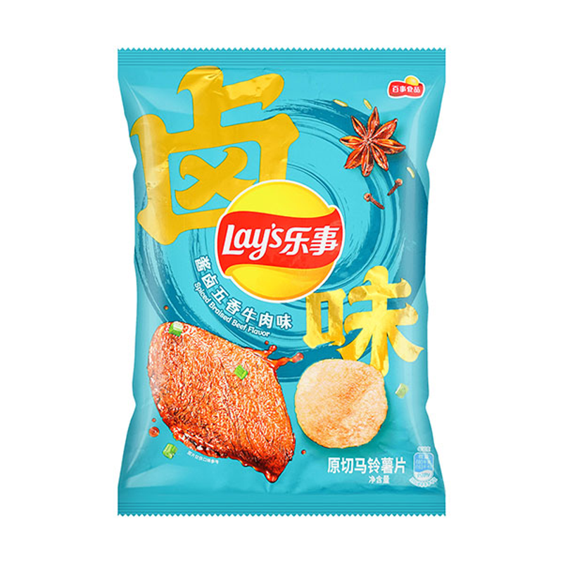 Lay's Spiced Braised Beef Potato Chips view 1