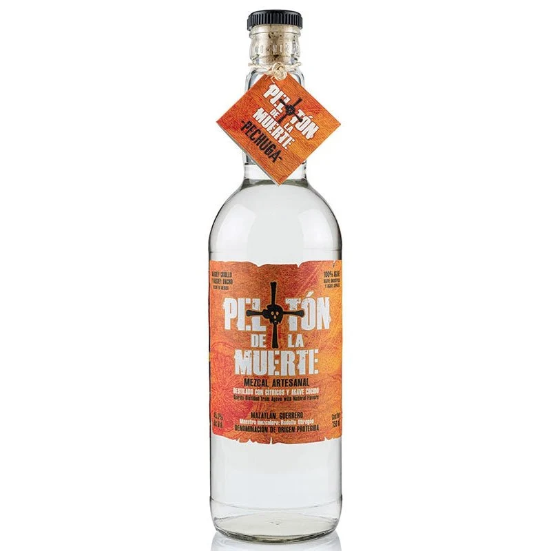 Pelotón de la Muerte Mezcal Pechuga
