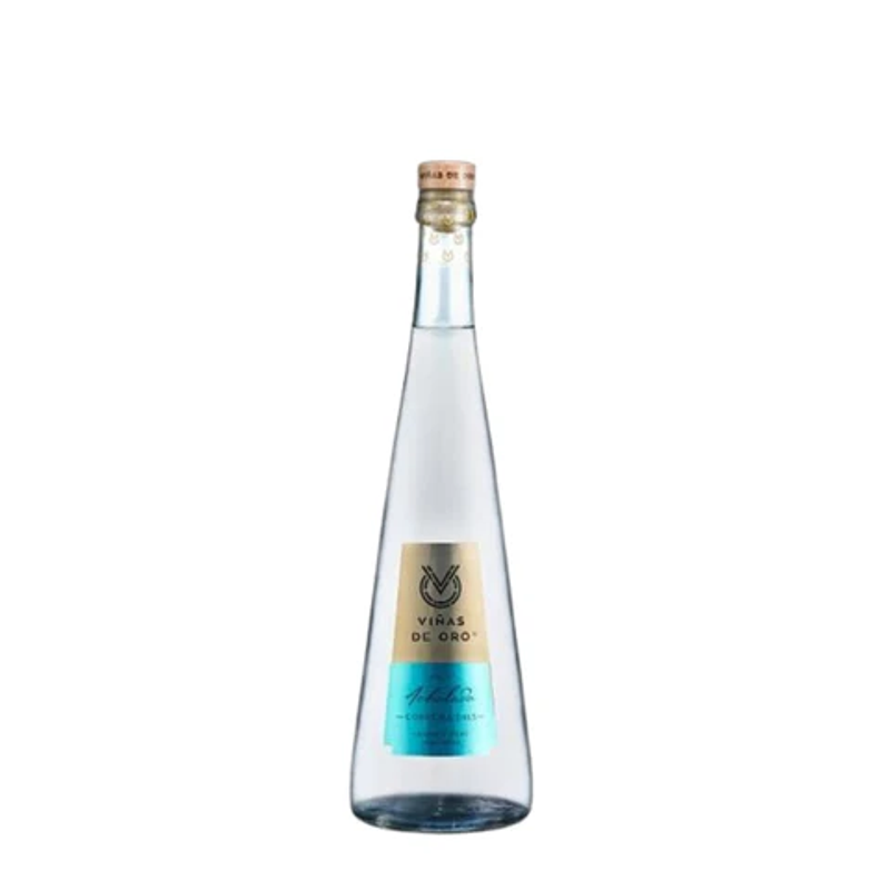Vinas de Oro Pisco Acholado 750mL
